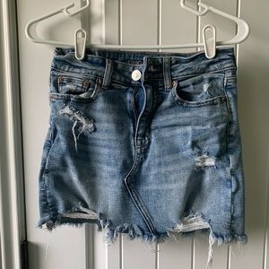 Stretch denim American Eagle skirt